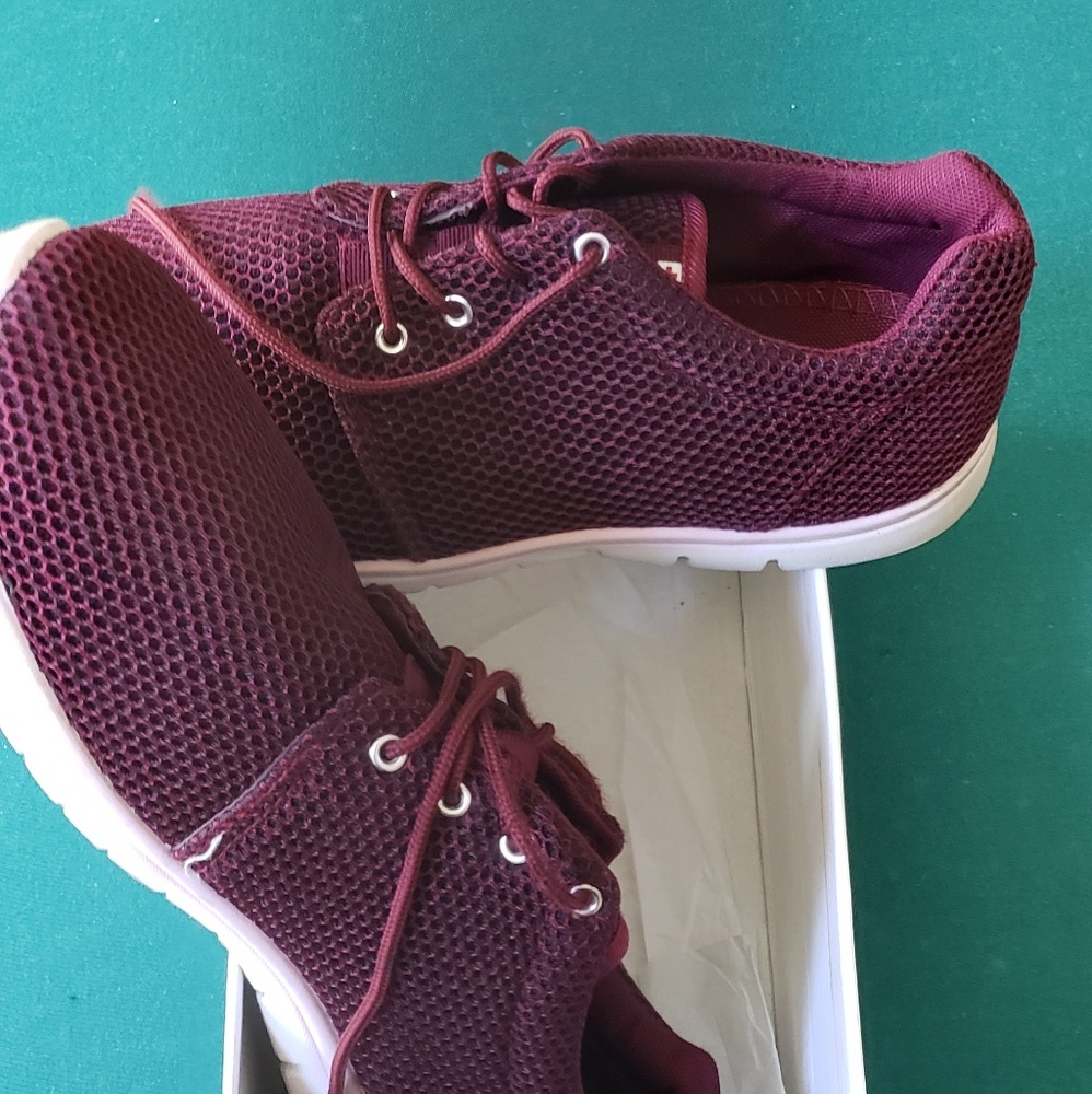 Mens shoes